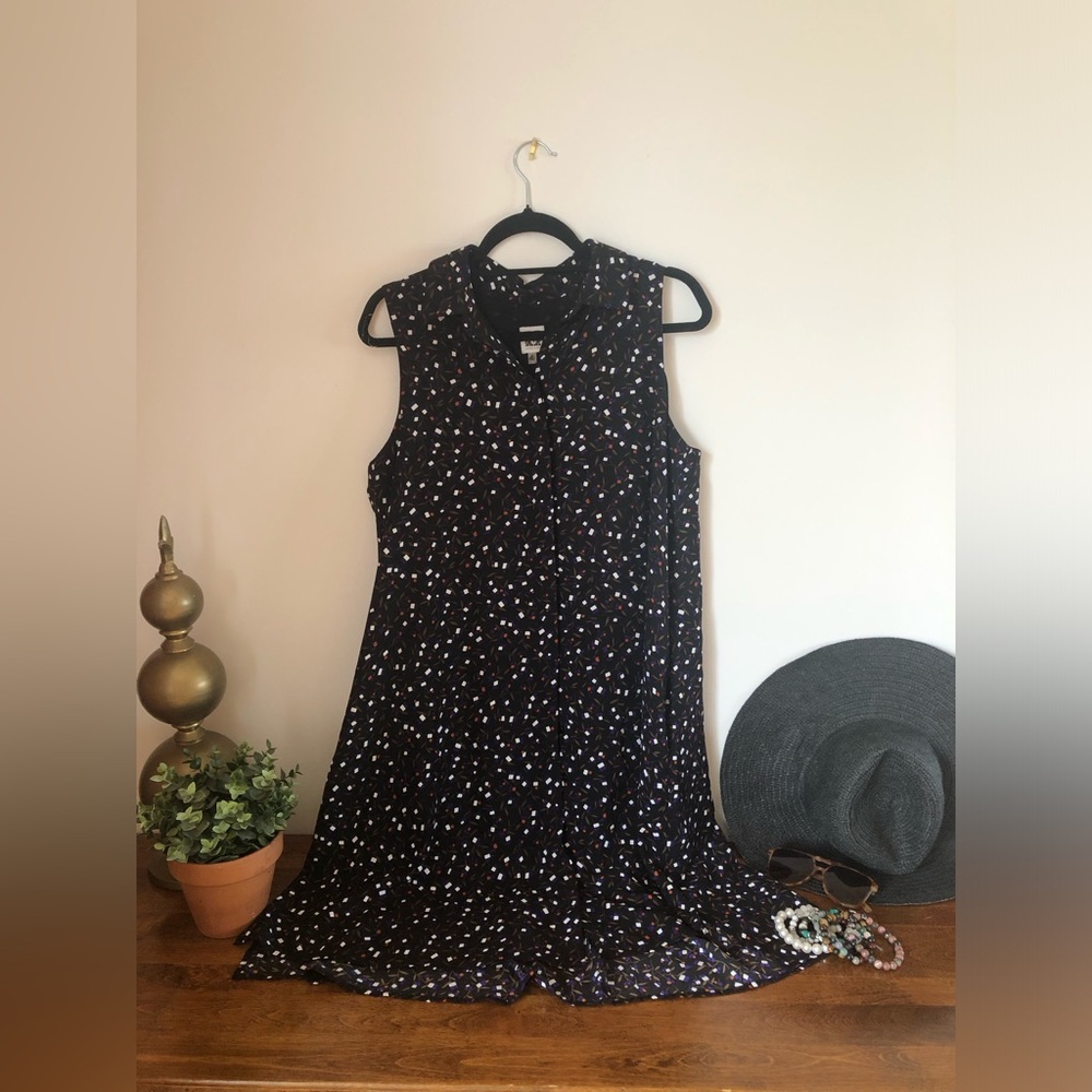 Anne Klein Shift button down dress/duster
